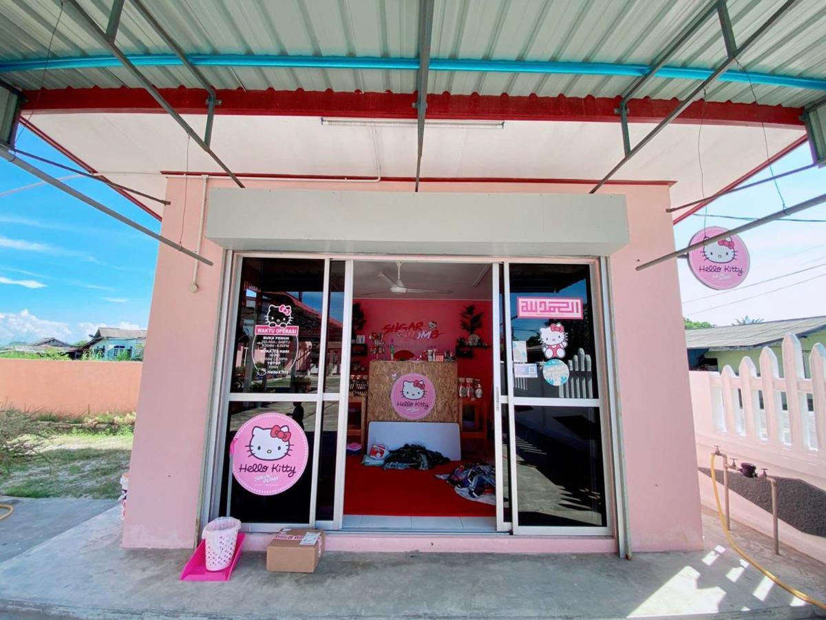 Willa Hellokitty House - Unit 1 Kuala Terengganu Zewnętrze zdjęcie