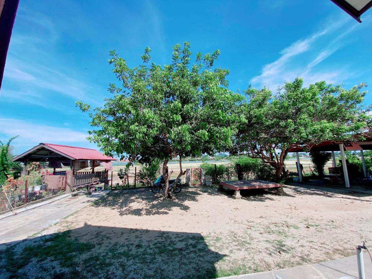 Willa Hellokitty House - Unit 1 Kuala Terengganu Zewnętrze zdjęcie
